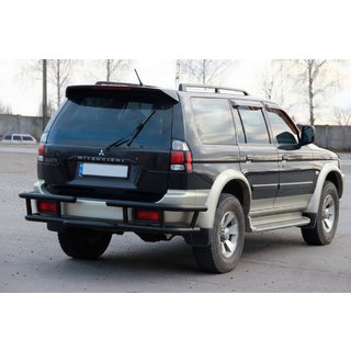 Bageste beskyttelsesbøjle AK-Special Black (rustfrit stål) Mitsubishi Pajero Sport 1996–2007 foto 3