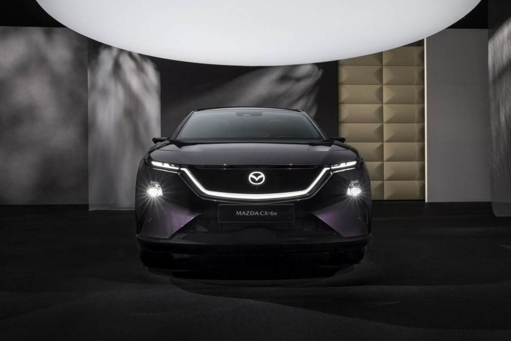 Test af Mazda CX-6e 2026: Elegance i elektrisk udgave