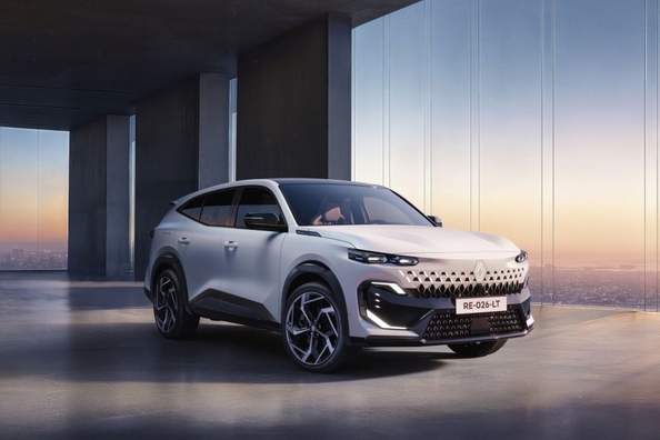 Renault Filante 2026 test: ny hybrid-crossover i topklassen