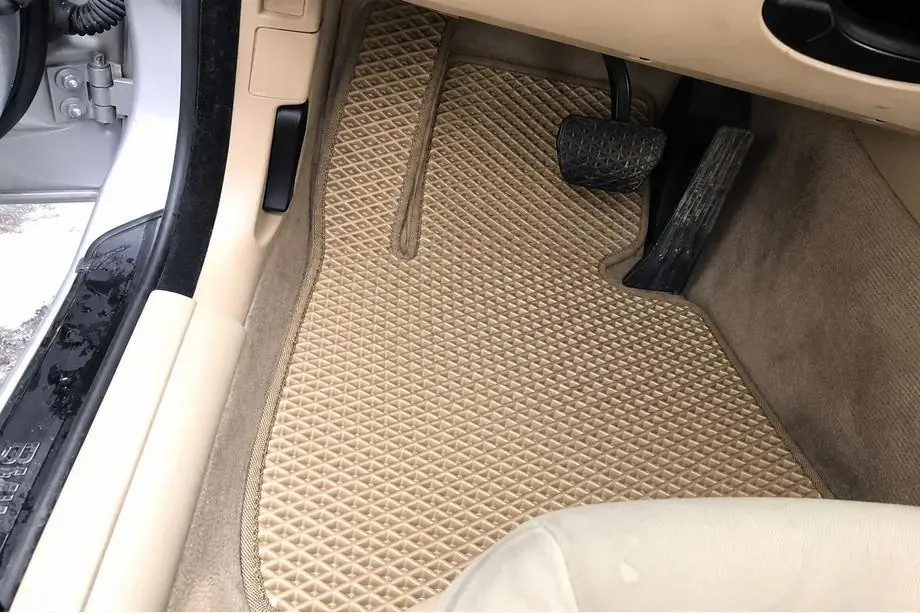 BMW 3-serie E92/E93 2006–2013 EVA-bilmåtter (beige) Image