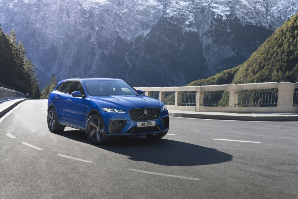 Test af Jaguar F-Pace SVR: britisk super-SUV med V8-motor