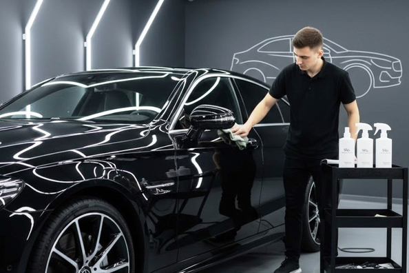 Hvad er keramisk coating på bilen? Komplet guide til bilejere
