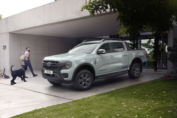 Ford Ranger Plug-in Hybrid (2025): test af mærkets første PHEV-pickup