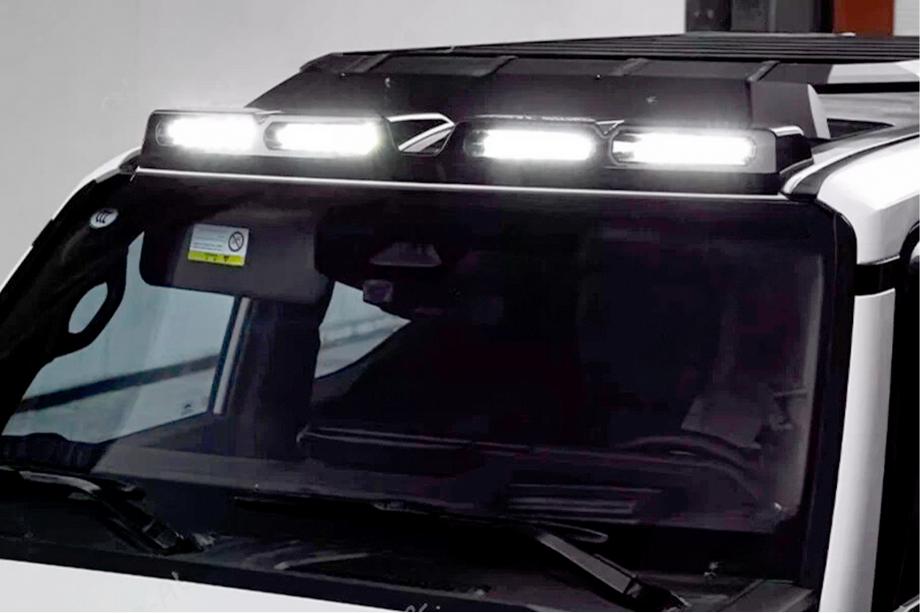 Toyota Land Cruiser Prado 250 2023– Forrudevisir med LED (Sort) Foto 1