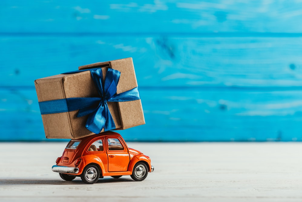 Hvad skal man give til bilen? Idéer til praktiske og stilfulde gaver