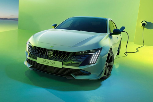 Test af Peugeot 508 PSE: fransk sports-sedan med hybridkraft