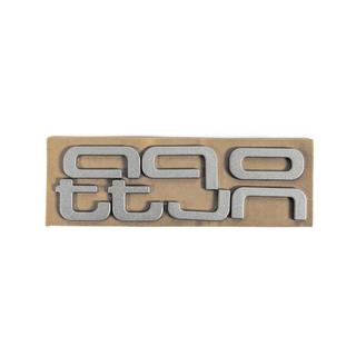 Quattro Grey emblem foto 2