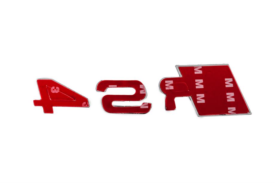Audi RS4 emblem Foto 4