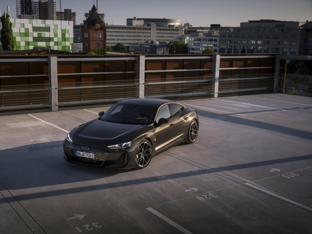 Audi RS e-tron GT 2025 – elektrisk grand tourer i topklasse