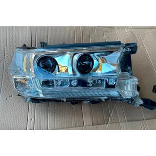 Forlygter 2016+ (Standart, brugt) Toyota Land Cruiser 200 2007–2021 foto 4