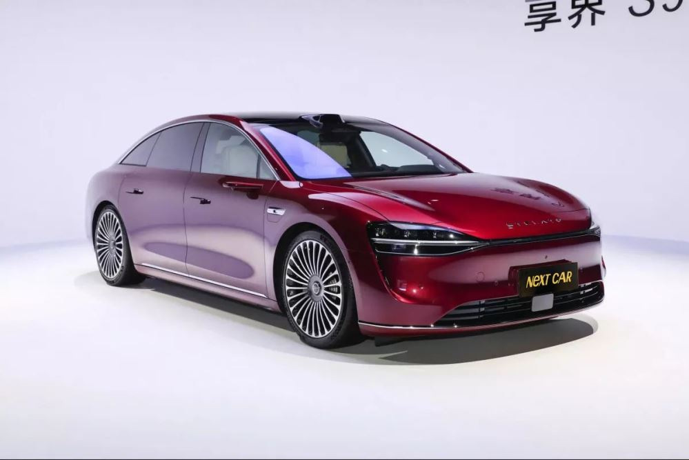 Stelato S9 EV: Huaweis elektriske flagskibssedan