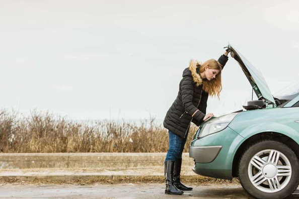 Hvorfor bilen er svær at starte kold: årsager og løsninger