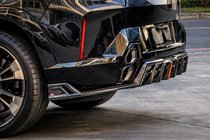 BMW XM G09 2022– Bagkofanger diffuser AE (carbon) foto 2
