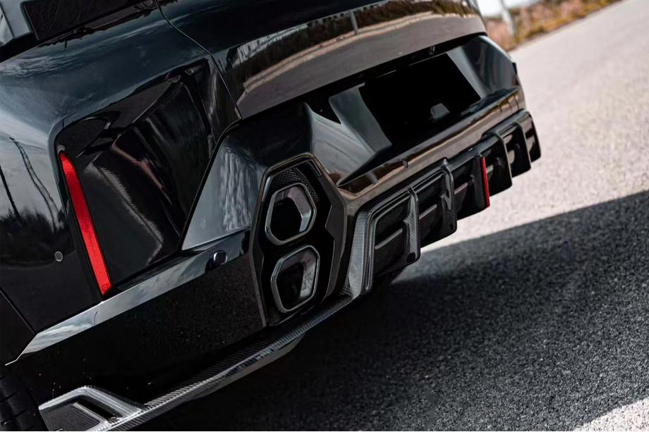 BMW XM G09 2022– Bagkofanger diffuser AE (carbon) Image