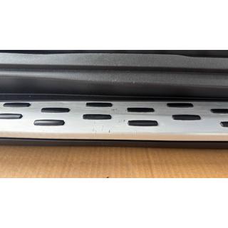 Udsalg Side steps – originalt design (uden bolte, 2 stk.) foto 1