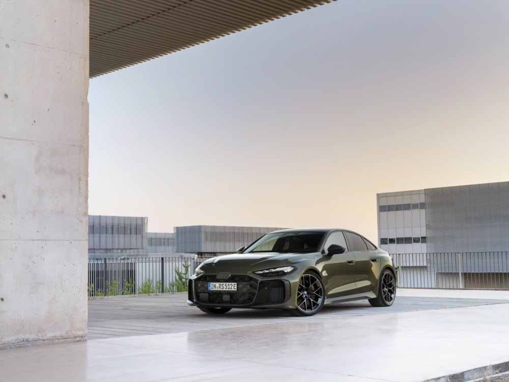 Test af Audi RS5 sedan: kraftfuld plug-in-hybrid fra Audi Sport
