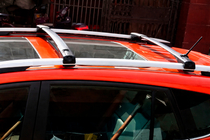 Toyota Rav 4 2013–2018 Tagbøjler (tværstænger) til OEM tagrælinger (2 stk.) foto 1