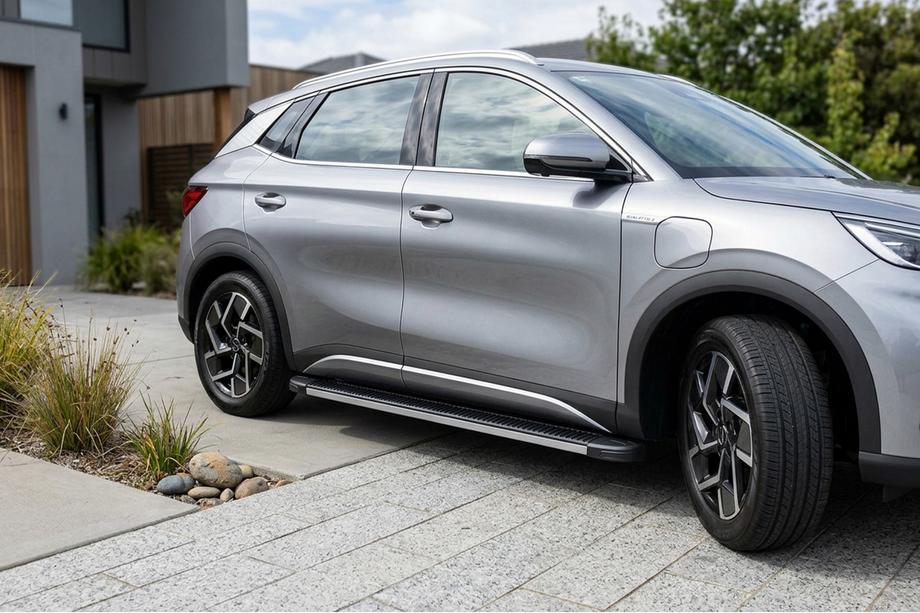 BYD Atto 3 2021– Sidetrin Maya V1 (2 stk., aluminium) Foto 1