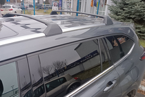 Toyota Highlander 2019– Tagbøjler (tværstænger) til integrerede tagrælinger OEM (2 stk) foto 1