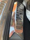 Ford Kuga/Escape 2013–2019 Bagagerumskantbeskytter 2013-2016 (2 dele, rustfrit stål) foto 5