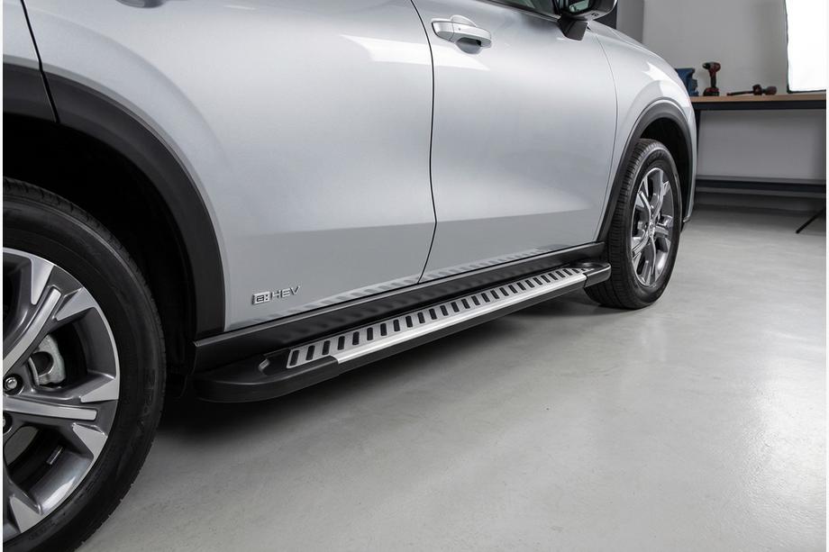 Honda ZR-V 2022– Sidetrin Line (2 stk., aluminium) Image