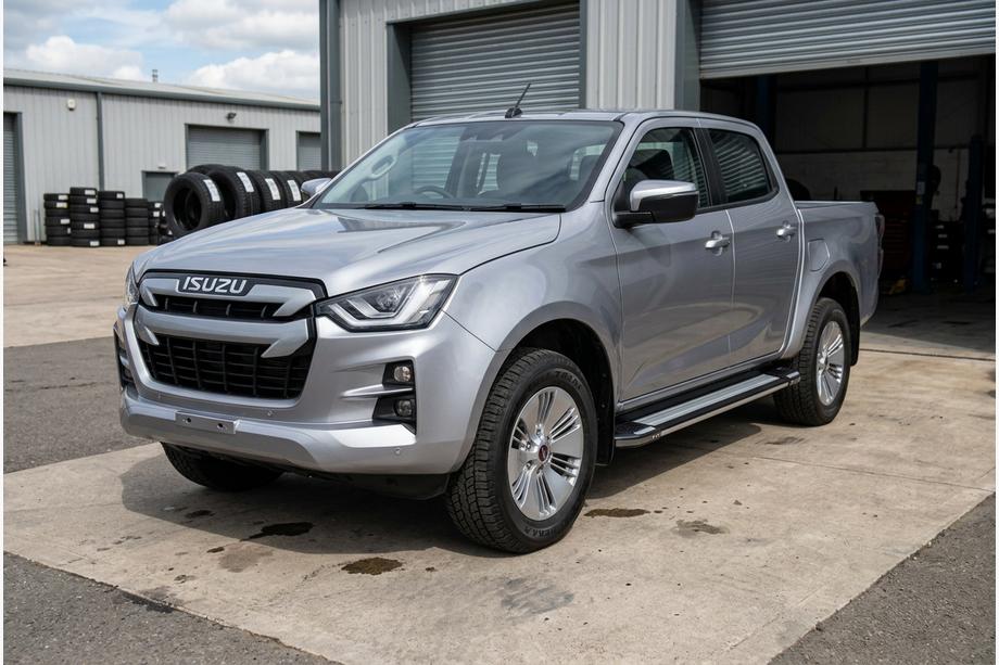 Isuzu D-Max 2019– Sidetrin Rainbow (2 stk., aluminium) Image