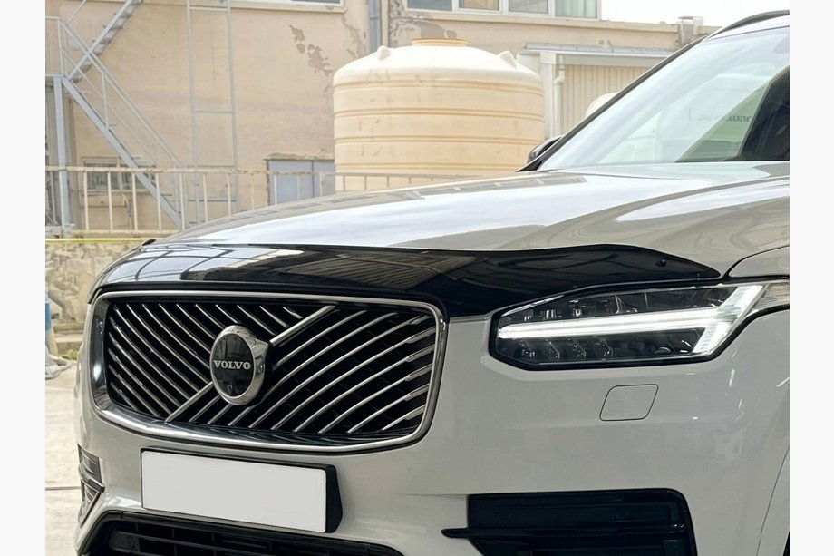 Volvo XC90 2015– Motorhjelmsdeflektor EuroCap (2019-2024) Foto 2