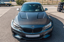 BMW 2-serie F22/F23 2014–2021 Motorhjelm V3 (Carbon) foto 1