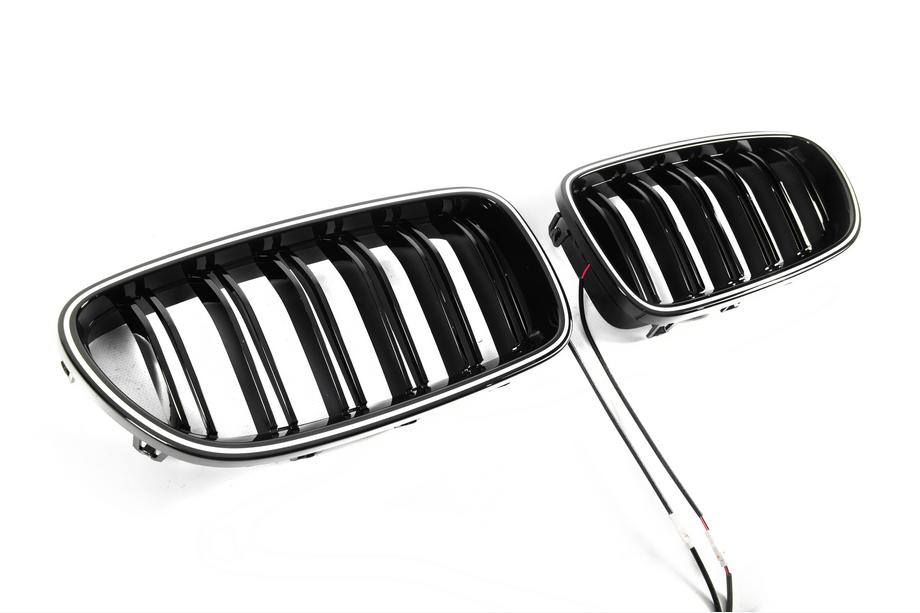 BMW 5-serie F10/F11 2010–2016 BMW nyregrill M-look LED (sort højglans) Foto 4