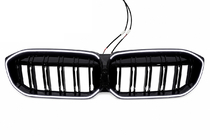 BMW 3-serie G20/G21 2018– M-Look LED nyregrill (2022+, sort højglans) foto 2