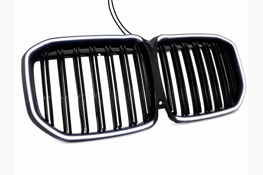 BMW X7 G07 2019– BMW kidneygrill M-Look LED (2019-2022, blank højglans) Foto 7