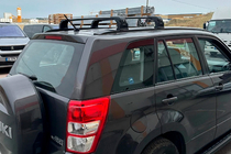 Suzuki Grand Vitara 2005–2017 Tagbøjler (tværstænger) til originale monteringspunkter Ecem V3 (2 stk) Sort, 110 cm foto 2