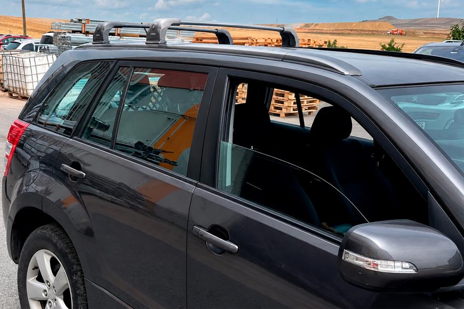 Suzuki Grand Vitara 2005–2017 Tagbøjler (tværstænger) til originale monteringspunkter Ecem V3 (2 stk) Foto 8