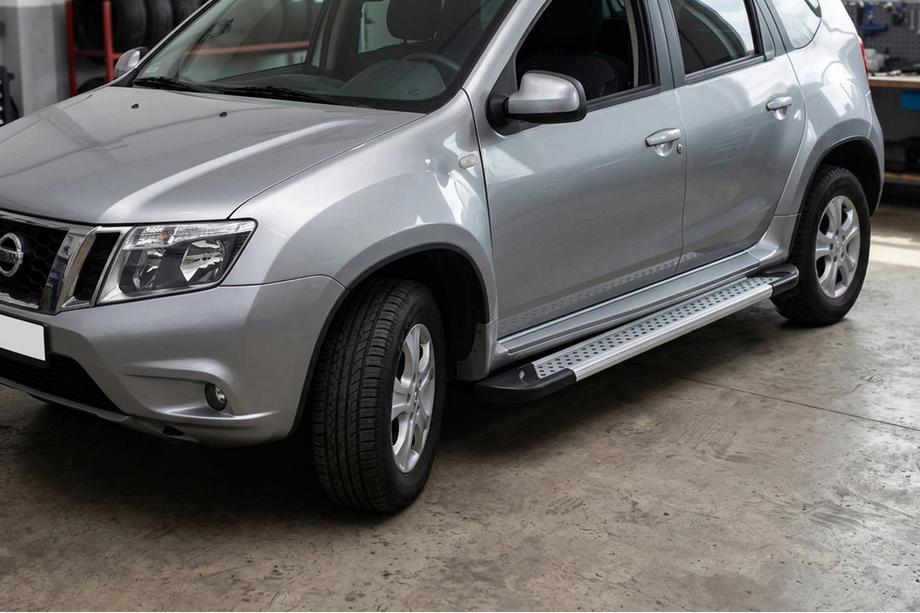 Nissan Terrano 2014– Sidetrin Vision New Grey (2 stk., aluminium) Image