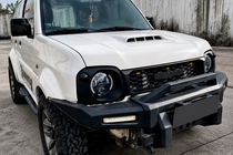 Suzuki Jimny 1998–2018 Sæt med forlygter og grill (OffRoad) foto 1