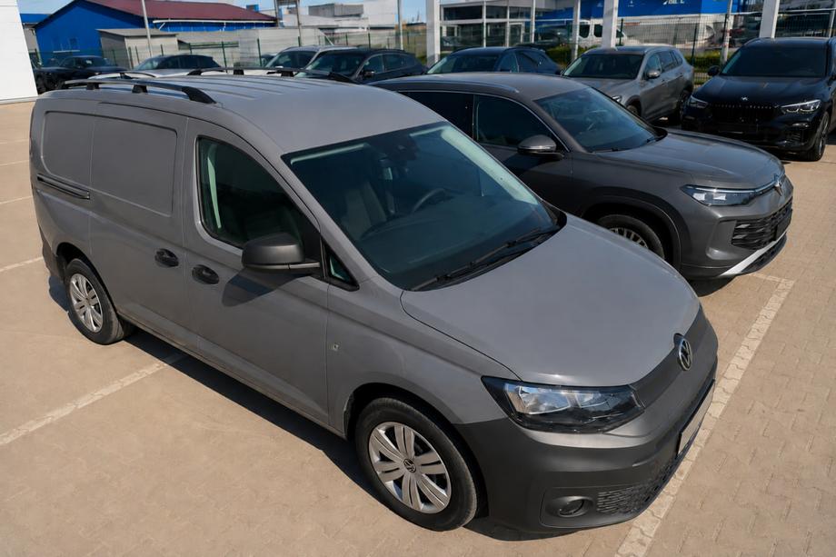 Volkswagen Caddy 2020– Sorte tagrælinger (tyrkisk design) Maxi-bøjle, plastfødder Foto 4