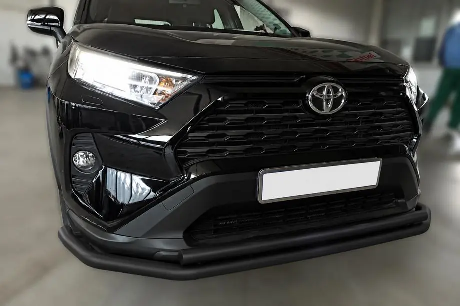Toyota Rav 4 2019–2025 Frontbøjle F3-10 Black (rustfrit stål) Image