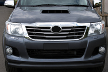 Toyota Hilux 2006–2015 Frontbøjle ST008 Black (rustfrit stål) foto 1