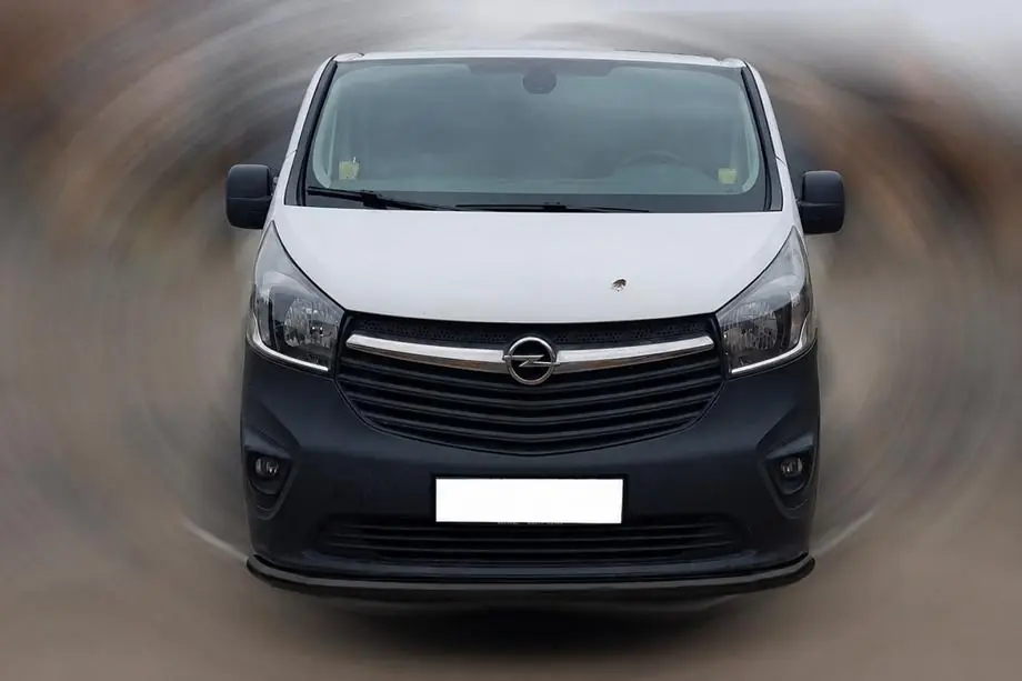 Opel Vivaro 2015–2019 Frontbøjle ST008 Black (rustfrit stål) Image
