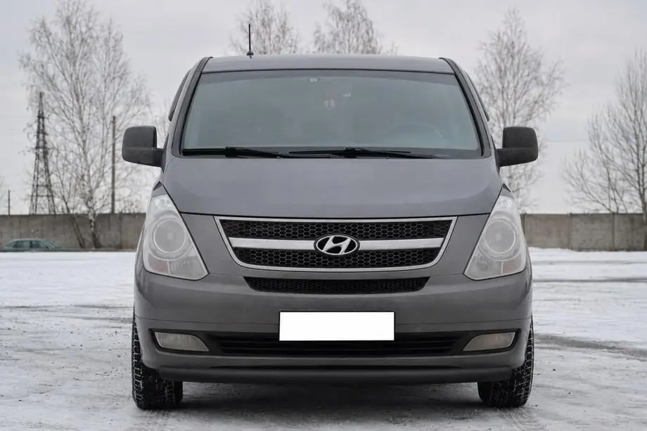 Hyundai H300, H1, Starex 2008–2020 Frontbøjle ST008 Black (rustfrit stål) Foto 1