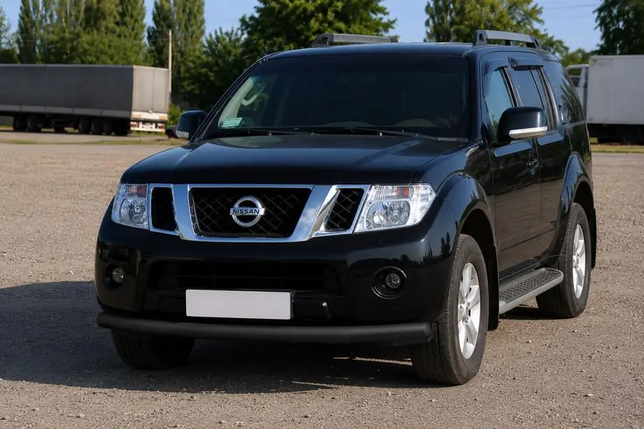 Nissan Pathfinder R51 2005–2014 Frontbeskyttelse ST008-1 Black (rustfrit stål) Image
