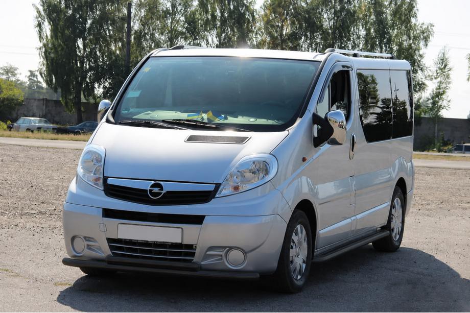 Opel Vivaro 2001–2015 Frontbøjle ST014 Black (rustfrit stål) Image