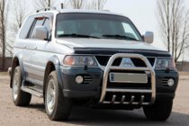 Mitsubishi Pajero Sport 1996–2007 Kofangerbøjle QT007 (rustfrit stål) foto 2