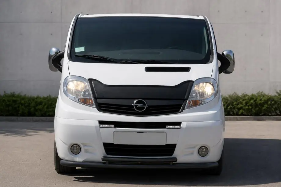 Renault Trafic 2001–2015 Frontbøjle ST014/2 Black (rustfrit stål) Image