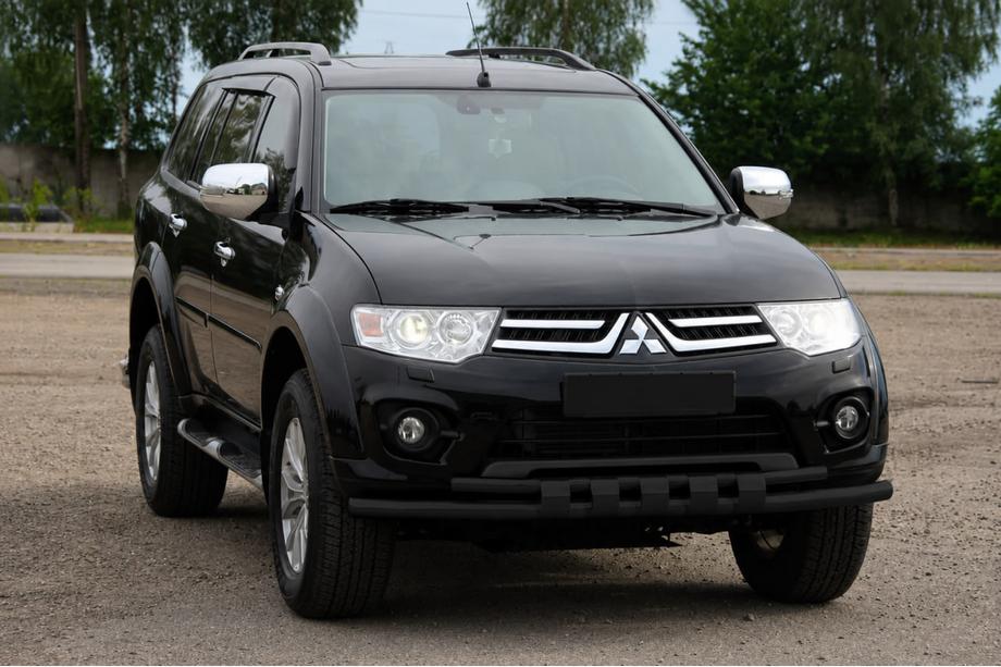 Mitsubishi L200 2006–2015 Frontbeskyttelse ST015 Black (rustfrit stål) Foto 1