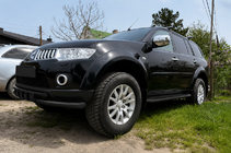 Mitsubishi Pajero Sport 2008–2015 Frontbeskyttelse ST015 Black (rustfrit stål) foto 1
