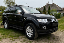Mitsubishi Pajero Sport 2008–2015 Frontbeskyttelse ST015 Black (rustfrit stål) foto 2
