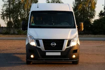 Nissan NV400 2010–2024 Frontbøjle ST016 Black (rustfrit stål) foto 2
