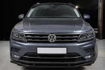Volkswagen Tiguan 2016–2023 Frontbeskyttelse ST016 Black (rustfrit stål) foto 2