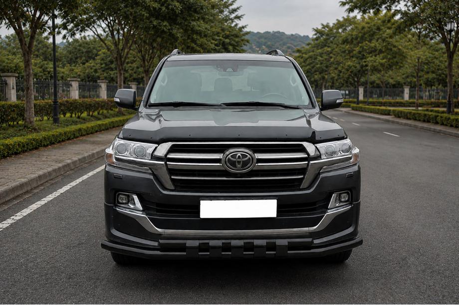 Toyota Land Cruiser 200 2007–2021 Frontbøjle ST015 Black (2015+, rustfrit stål) Image